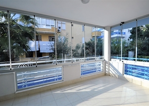 Трёхкомнатная квартира с мебелью в районе Оба