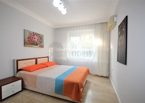 Трёхкомнатная квартира с мебелью в районе Оба