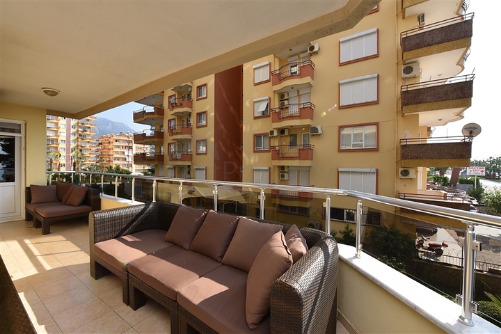 Меблированная квартира в двух шагах от моря.