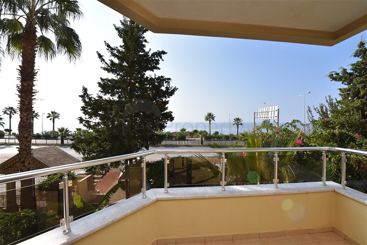 Меблированная квартира в двух шагах от моря.