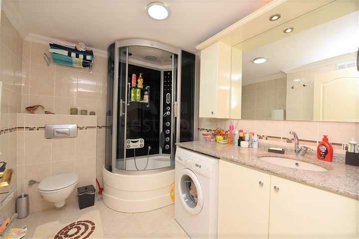 Меблированная квартира в двух шагах от моря.