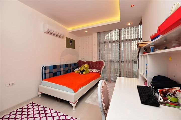 Квартира с мебелью для большой семьи 