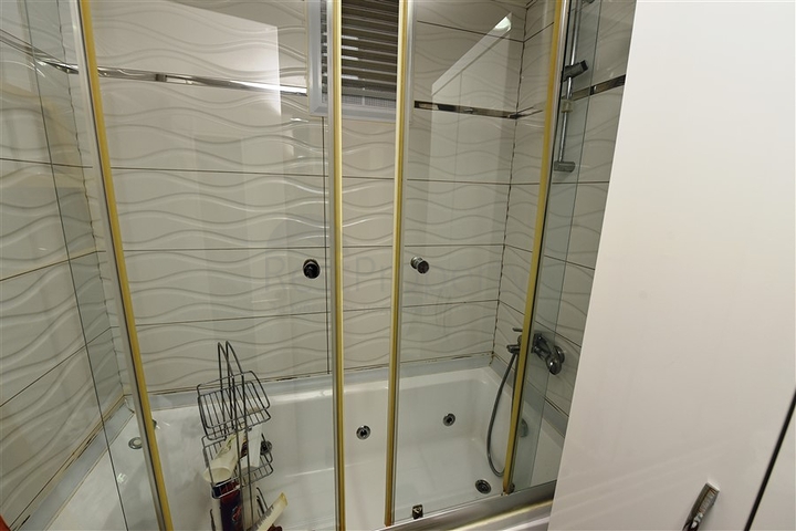 Квартира с мебелью для большой семьи 