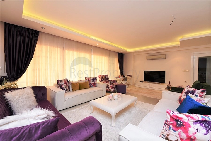 Квартира с мебелью для большой семьи 