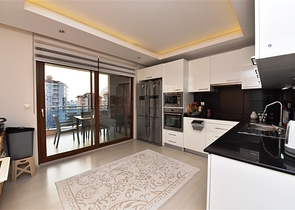 Квартира с мебелью для большой семьи 