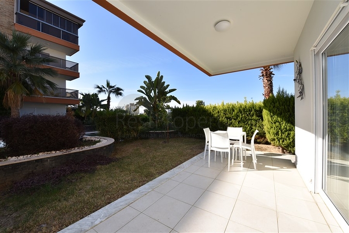 Трехкомнатная квартира в Авсалларе