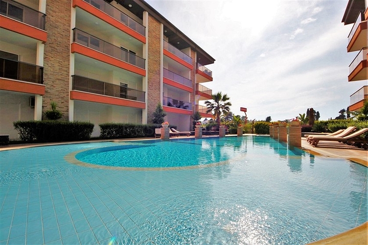 Трехкомнатная квартира в Авсалларе