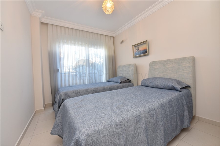 Трехкомнатная квартира в Авсалларе