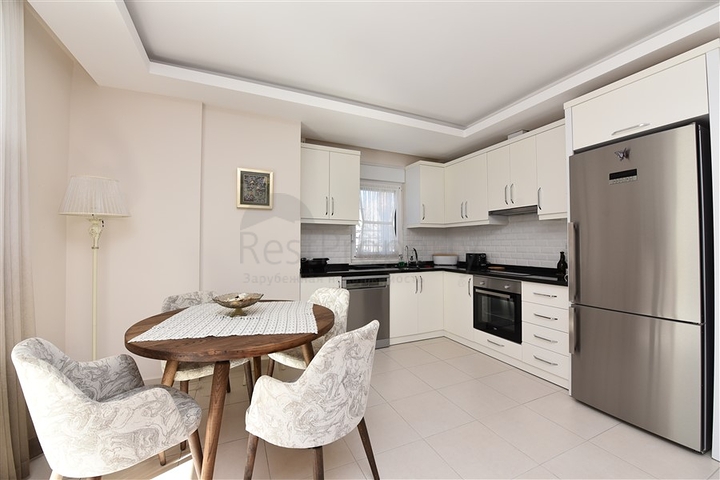 Трехкомнатная квартира в Авсалларе