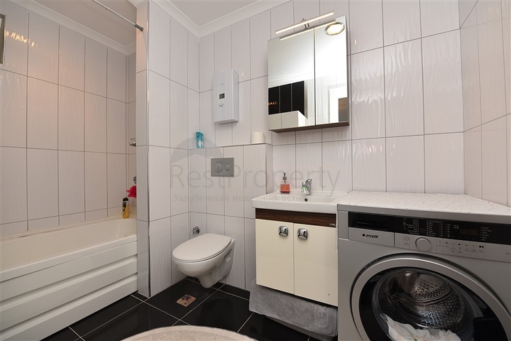 Трехкомнатная квартира в Авсалларе