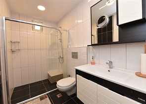 Трехкомнатная квартира в Авсалларе