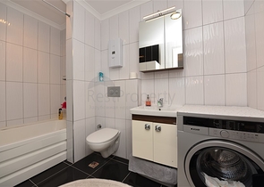 Трехкомнатная квартира в Авсалларе