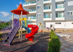 Трехкомнатная квартира с мебелью в Махмутларе