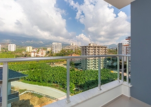 Трехкомнатная квартира с мебелью в Махмутларе