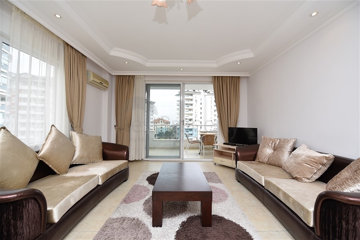 Меблированная квартира планировки 1+1 