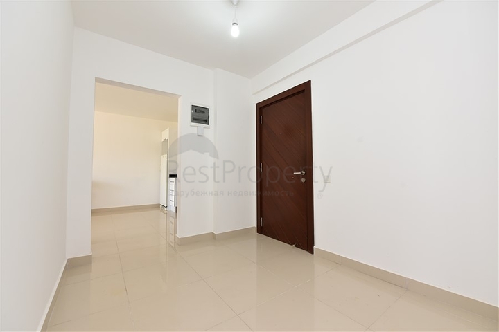 Большой пентхаус с видом на горы в Демирташе