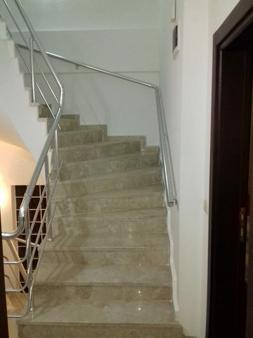 Триплекс вилла 4+1 с мебелью в Кемере 