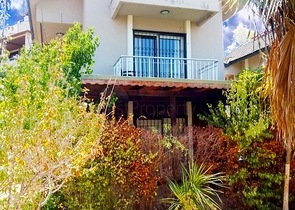 Триплекс вилла 4+1 с мебелью в Кемере 