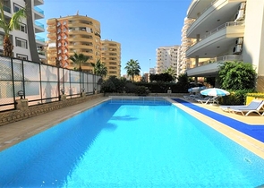 Трехкомнатная квартира в районе Махмутлар