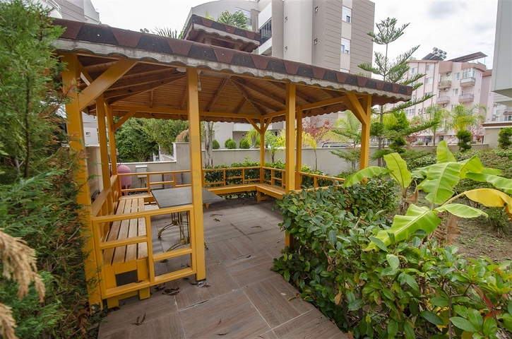 Квартира 1+1 в микрорайне Лиман Коньяалты 600 м до моря