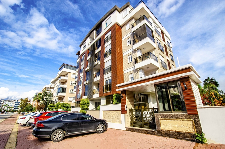 Квартира 1+1 в микрорайне Лиман Коньяалты 600 м до моря