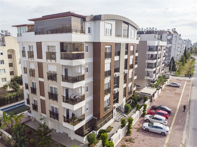 Квартира 1+1 в микрорайне Лиман Коньяалты 600 м до моря