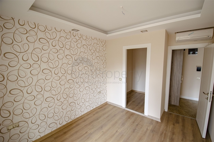 Квартира 1+1 в микрорайне Лиман Коньяалты 600 м до моря