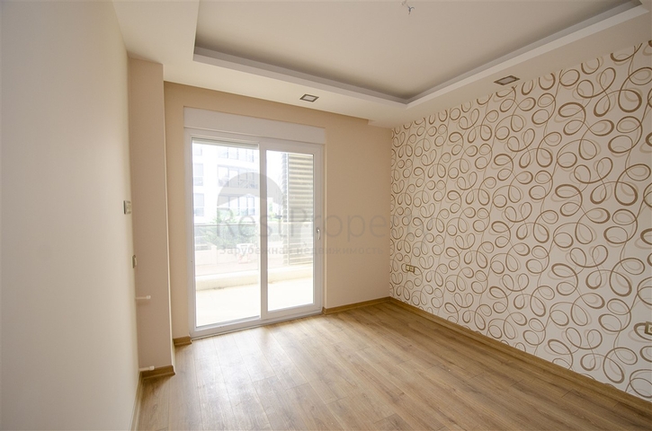 Квартира 1+1 в микрорайне Лиман Коньяалты 600 м до моря