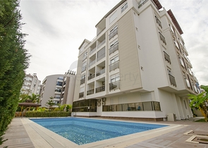 Квартира 1+1 в микрорайне Лиман Коньяалты 600 м до моря