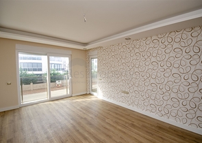 Квартира 1+1 в микрорайне Лиман Коньяалты 600 м до моря