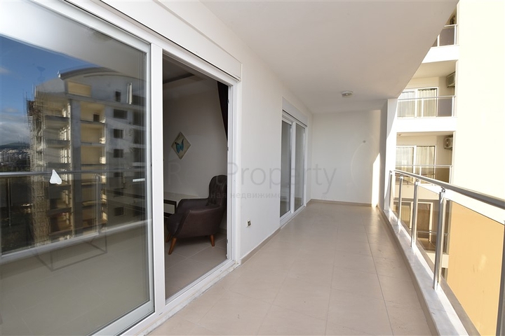 Двухкомнатная квартира с мебелью в Махмутларе 