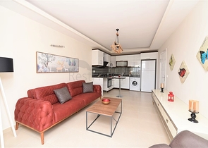 Двухкомнатная квартира с мебелью в Махмутларе 