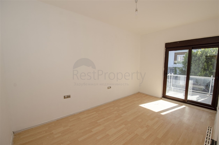 Вилла 6+1 в районе Коньяалты Анталья 500 м до моря