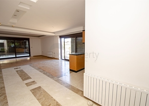 Вилла 6+1 в районе Коньяалты Анталья 500 м до моря