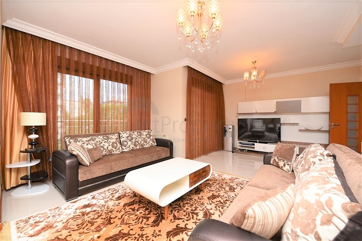 Меблированная квартира 2+1 в центре Алании