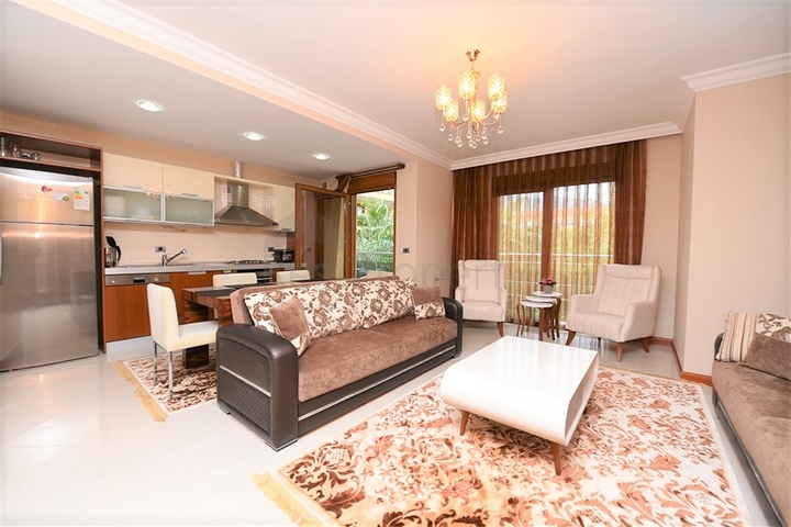 Меблированная квартира 2+1 в центре Алании