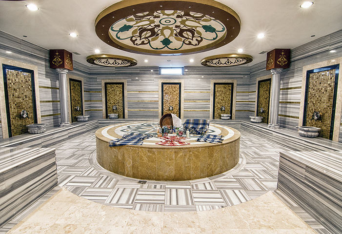 Меблированная квартира с двумя спальнями на аренду.