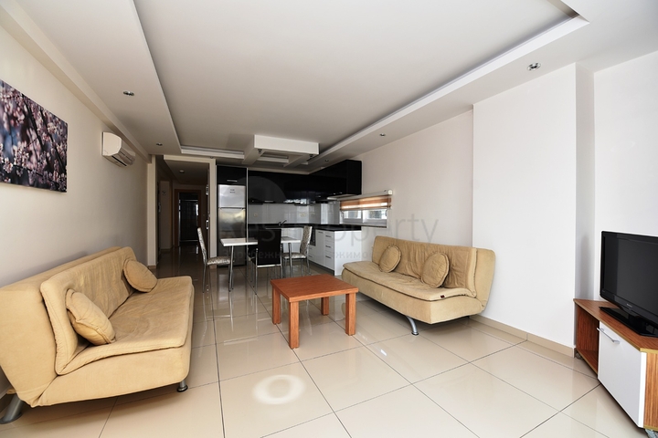 Меблированная квартира с двумя спальнями на аренду.