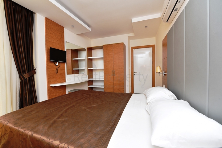 Меблированная квартира с двумя спальнями на аренду.