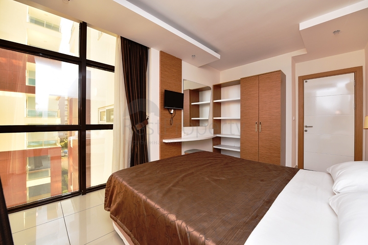 Меблированная квартира с двумя спальнями на аренду.