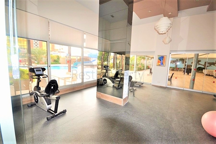 Меблированная квартира с двумя спальнями на аренду.