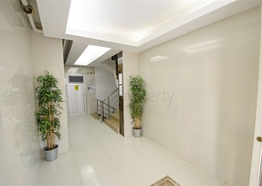 Пентхаус 4+1 в комплексе 600 м до моря в Коньяалты