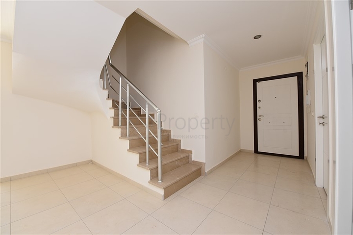 Пентхаус с тремя спальнями в районе Авсаллар