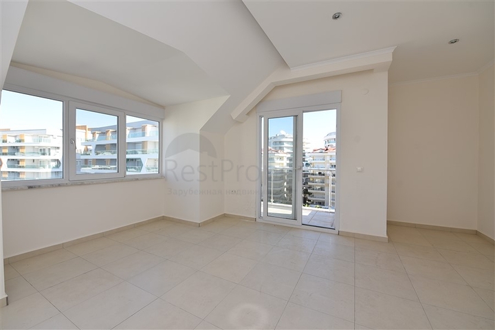 Пентхаус с тремя спальнями в районе Авсаллар