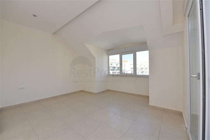 Пентхаус с тремя спальнями в районе Авсаллар