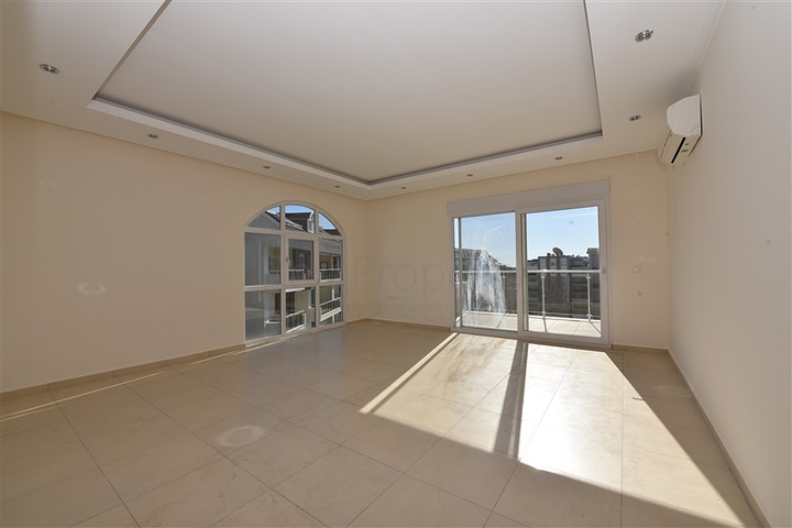 Пентхаус с тремя спальнями в районе Авсаллар