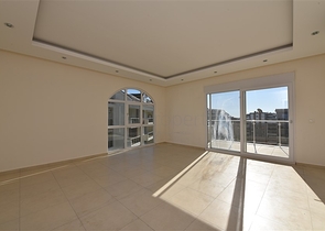 Пентхаус с тремя спальнями в районе Авсаллар