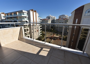 Пентхаус с тремя спальнями в районе Авсаллар