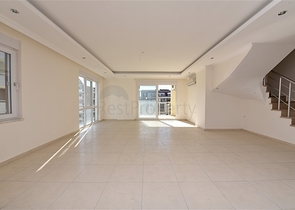 Пентхаус с тремя спальнями в районе Авсаллар