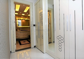 Квартира планировка 3+1 с видом на порт в центре Алании